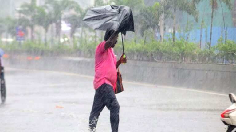 हिमाचल समेत 4 राज्यों में भारी बारिश के साथ बर्फबारी की चेतावनी, आज इन इलाकों में होगी बूंदाबांदी